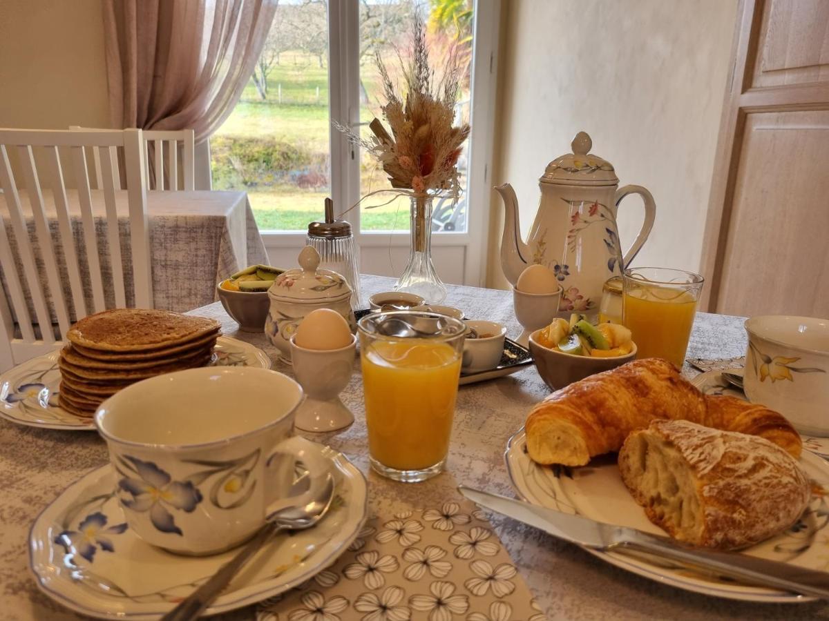 Les Chenes Rouges Bed and Breakfast Veyrines-de-Domme Buitenkant foto