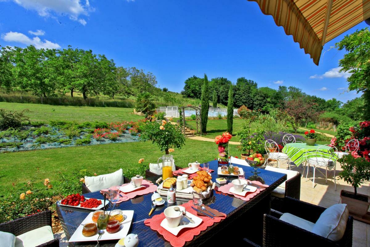 Les Chenes Rouges Bed and Breakfast Veyrines-de-Domme Buitenkant foto